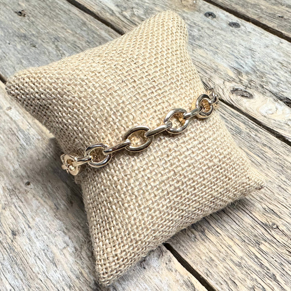 Oval Chain Cuff Bracelet | Gold
