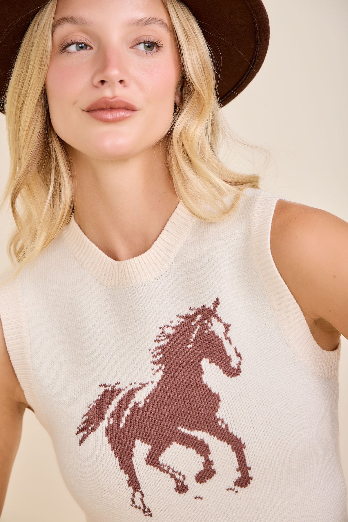 Horse Print Knit Vest Top | Natural