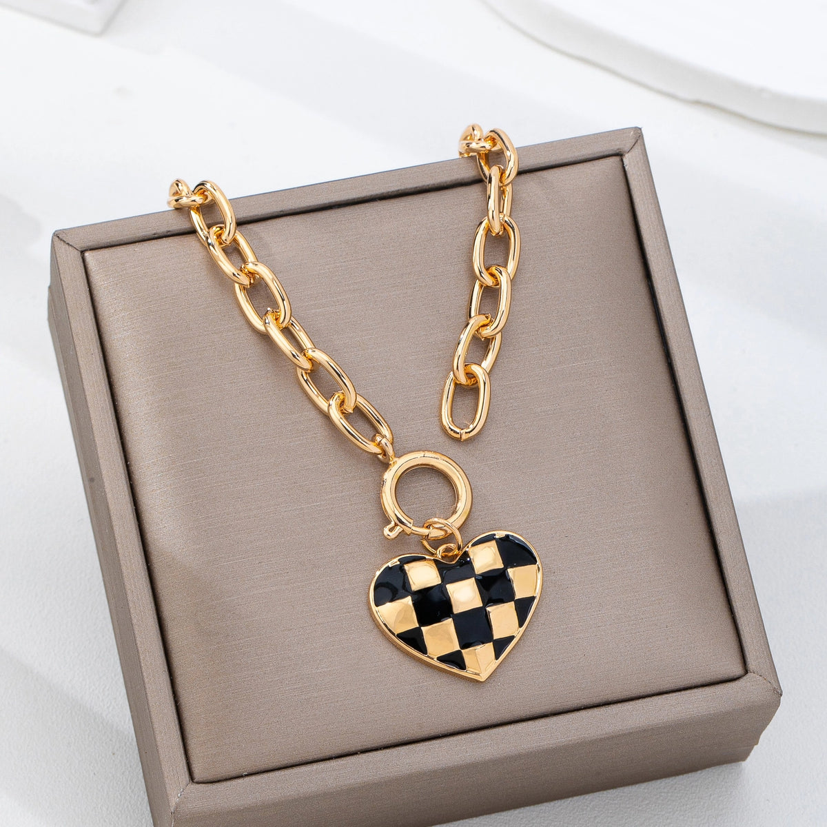 Checkered Heart Front Toggle Necklace | Gold/Black