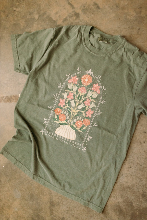 Hope Dwells Here Tee | Spruce