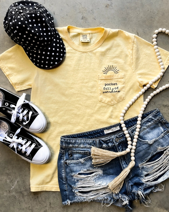 Pocket Full Of Sunshine Tee | Yellow