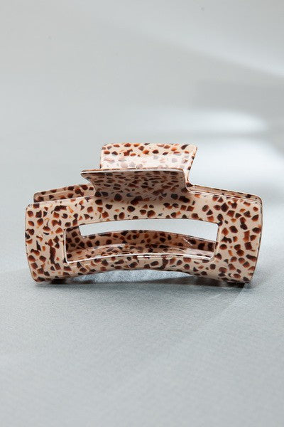 Jumbo Rectangle Speckled Hair Claw | Beige