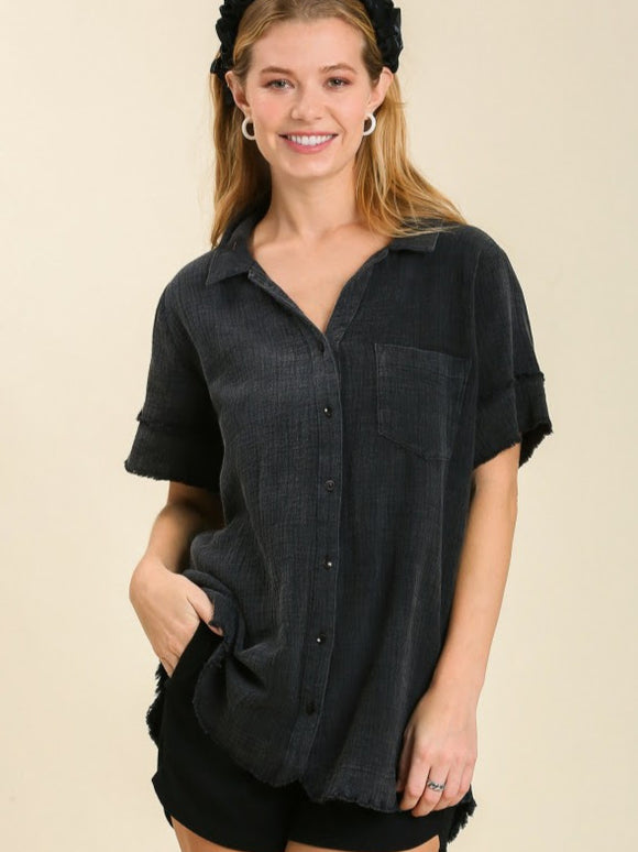 Mineral Washed Button Top | Black