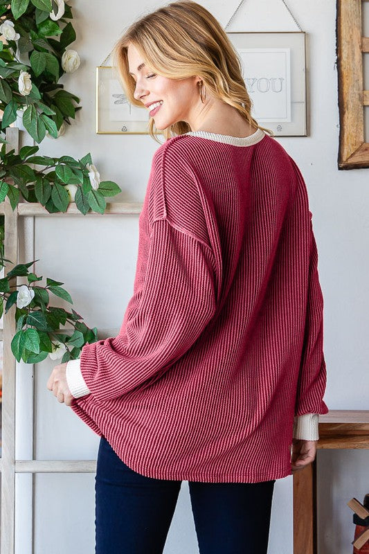 Ribbed Slouchy Button Front Top | Burgundy