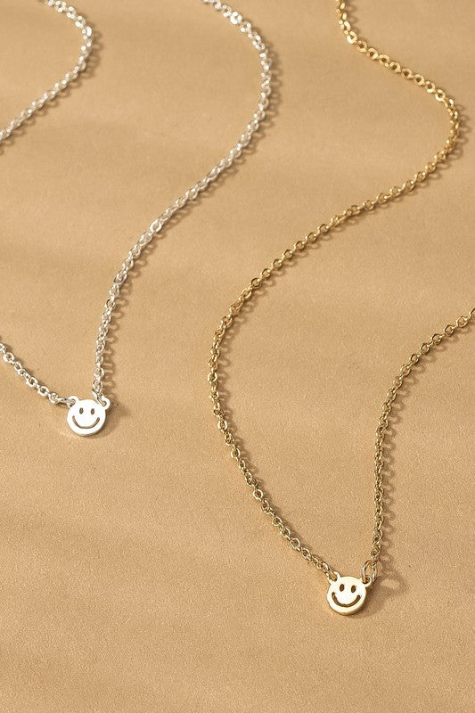 Smiley Short Necklace | Various