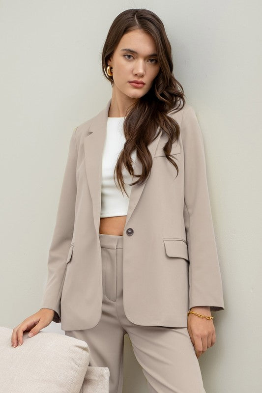 Classic Solid Long Sleeve Blazer | Oatmeal