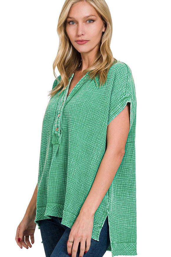 Washed Gauze Button Henley Top | Green