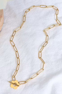 Chain Flower Toggle | Gold Necklace