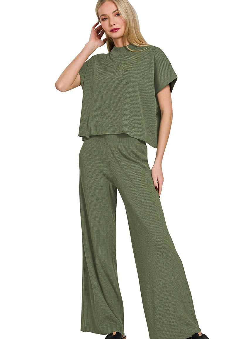 Ribbed Short Sleeve Sweater 2 Piece Set | Light Olive