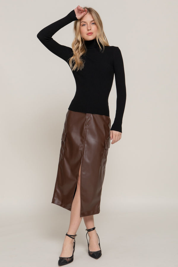 Ribbed Turtleneck Top | Black