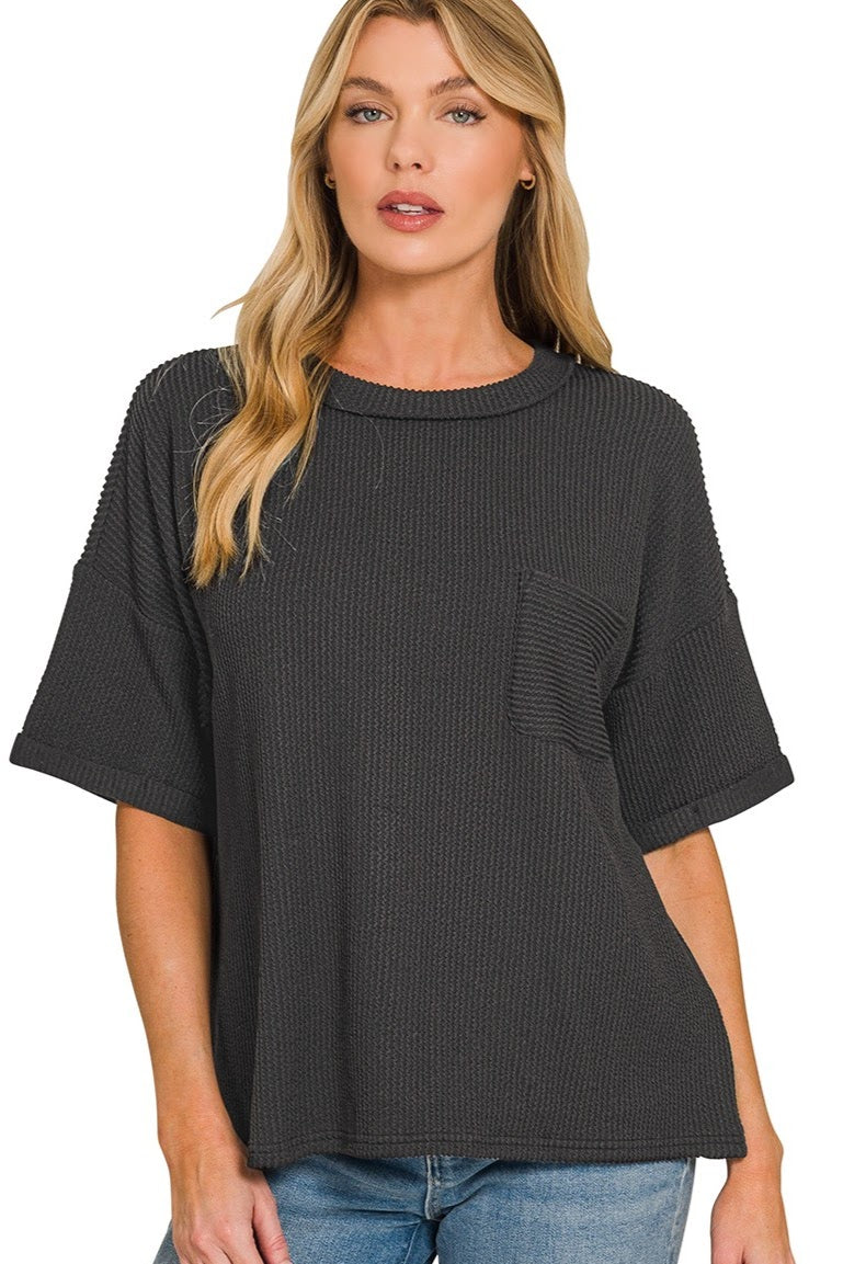 Raised Ribbed Casual Pocket Top | Black