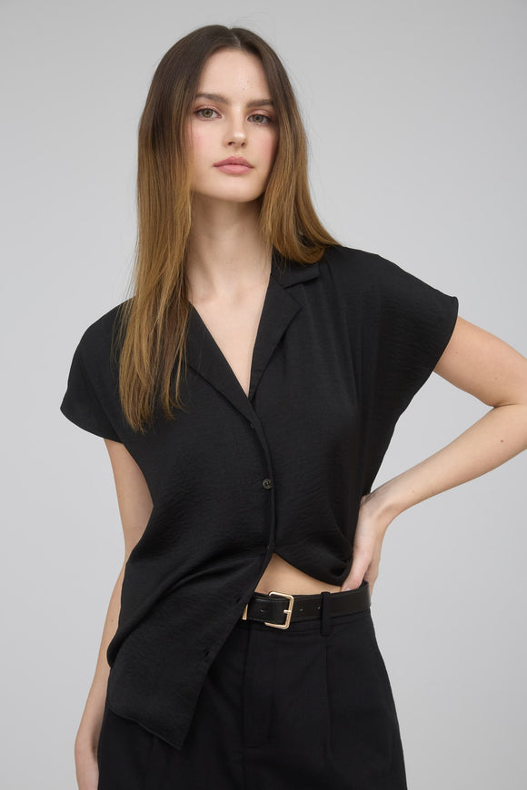 Lightweight Collared Button Up Top | Black