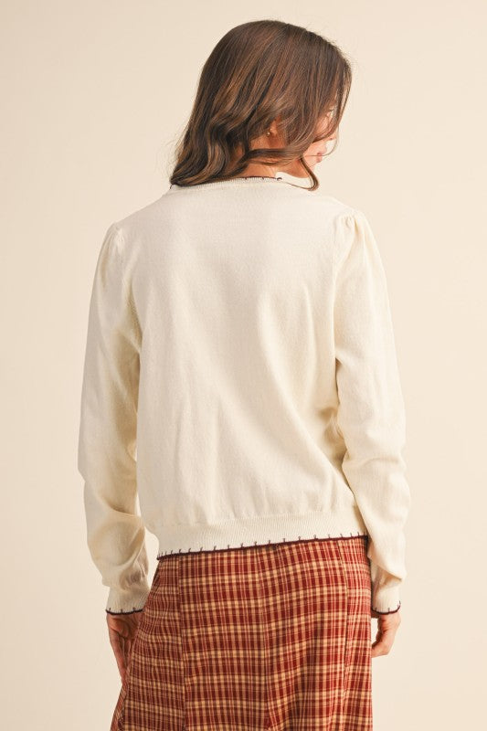 Scalloped Edge Contrast Top | Ivory/Wine