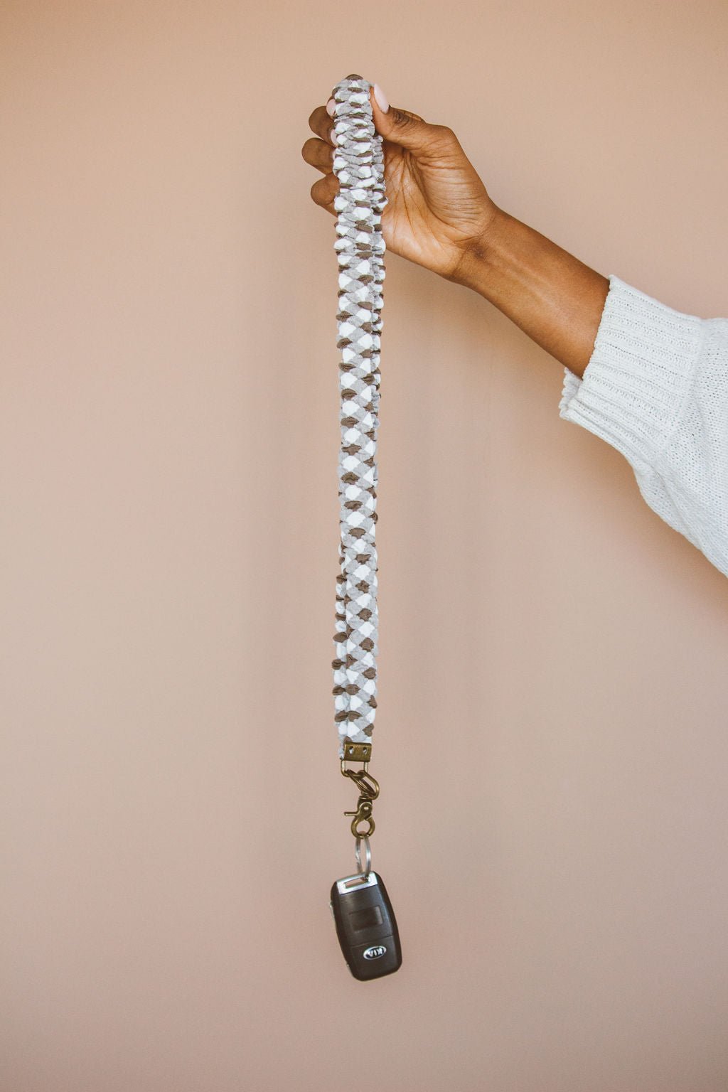 Flex & Go Lanyard | Brown Checkered