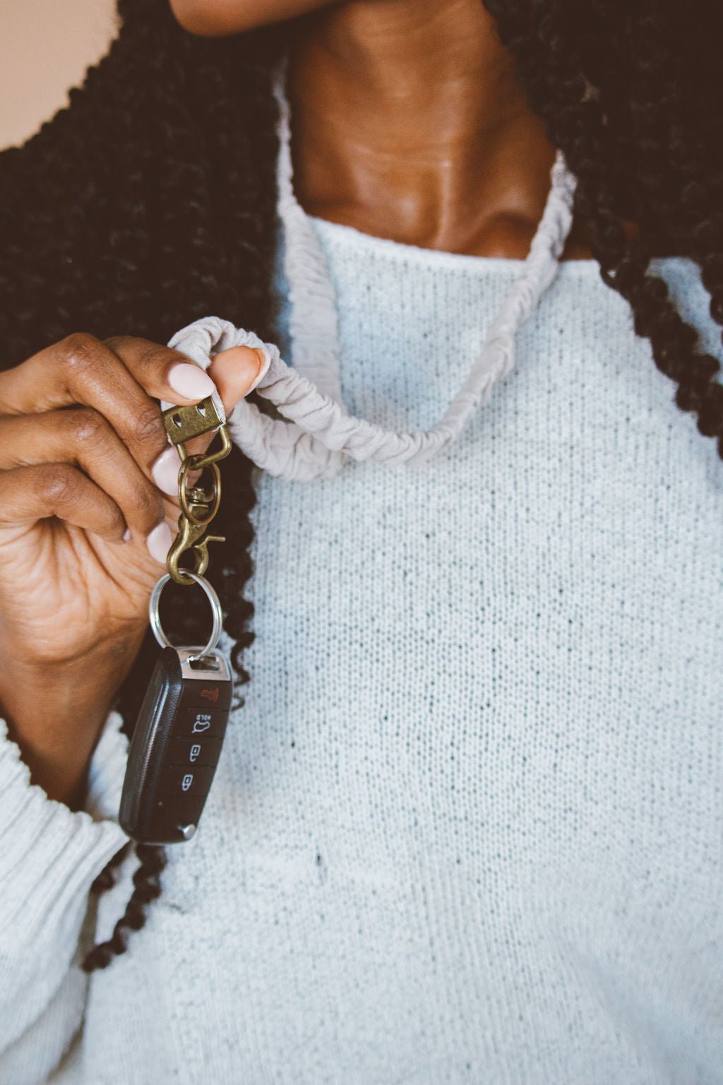 Flex & Go Lanyard | Linen