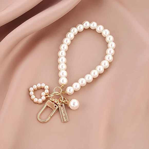 Pearl Stretchy Keychain | Crystal Heart Accent