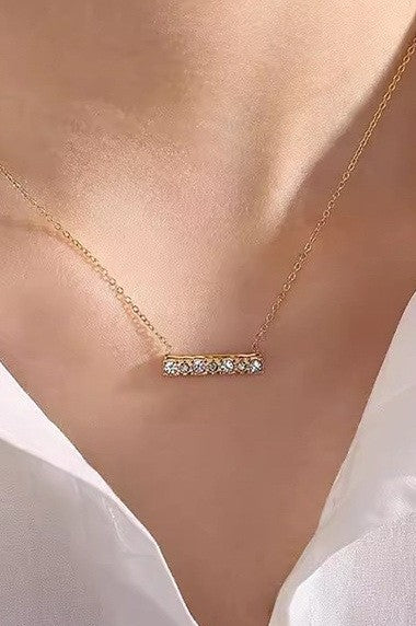 18k Stainless Crystal Bar Necklace | Gold