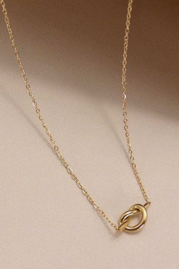 Stainless Knot Pendant Necklace | Gold