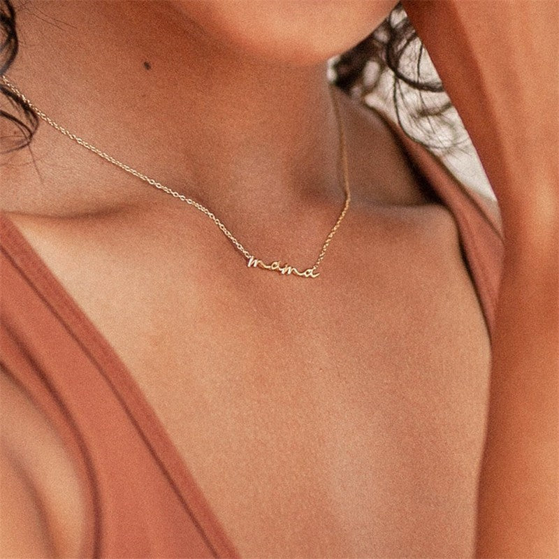 18k Stainless Mama Script Necklace | Gold