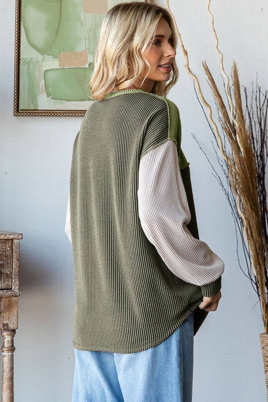 Color Block Rib Button Top | Olive