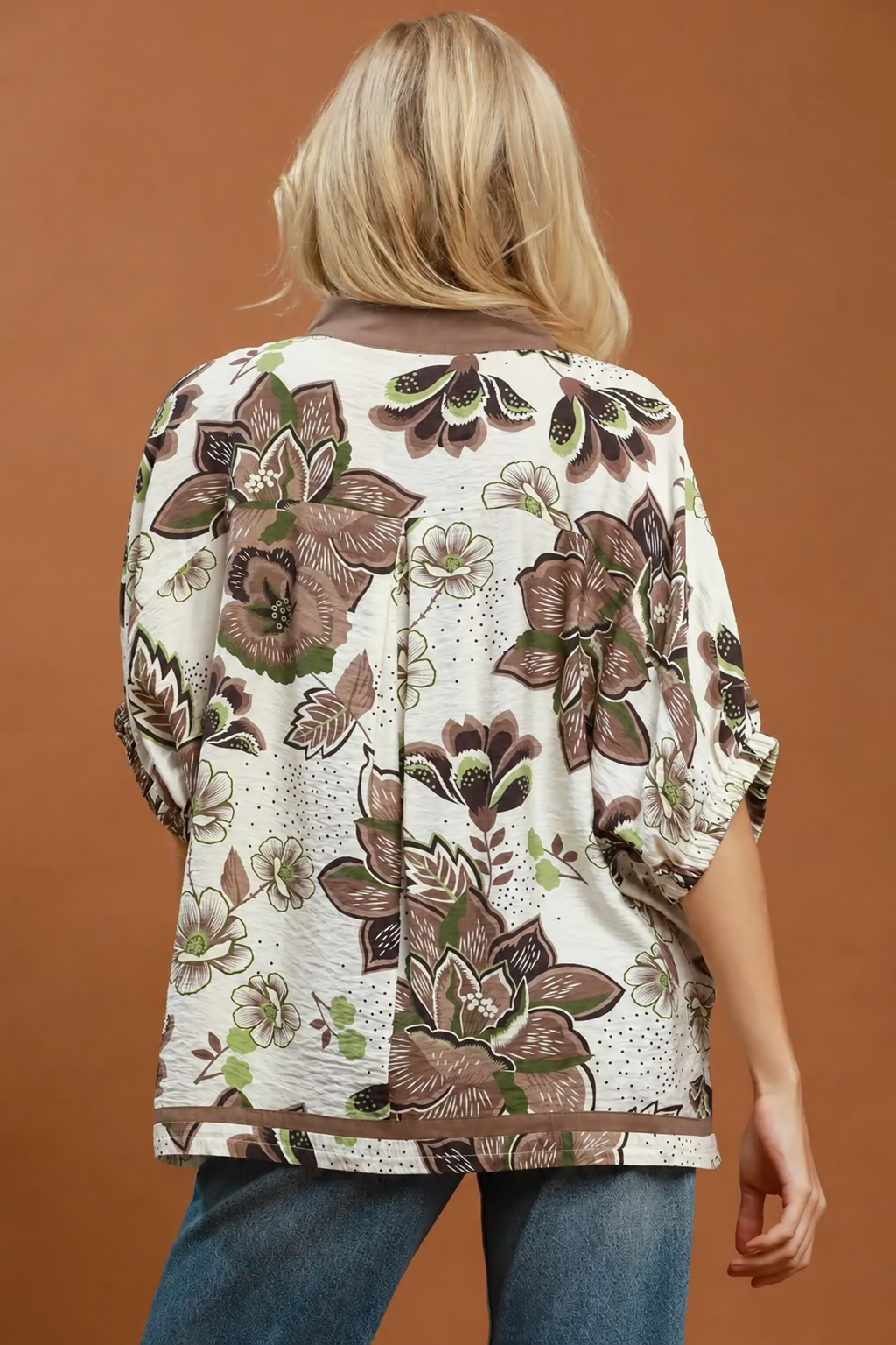 Floral V-Neck Relaxed Fit Top | Cream/Mocha