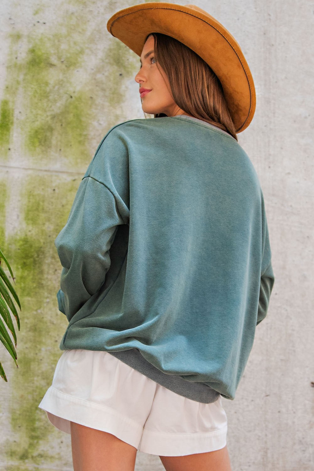 Snow Washed Horseshoe Sweater Top | Rainforest