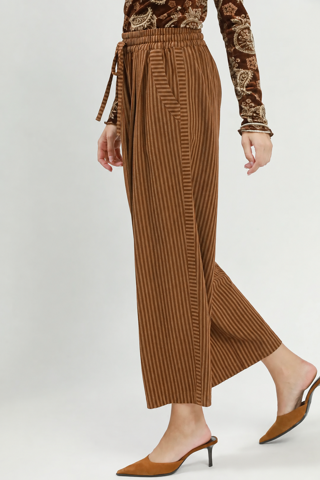 Stripe Wide Leg Pants | Cappuccino