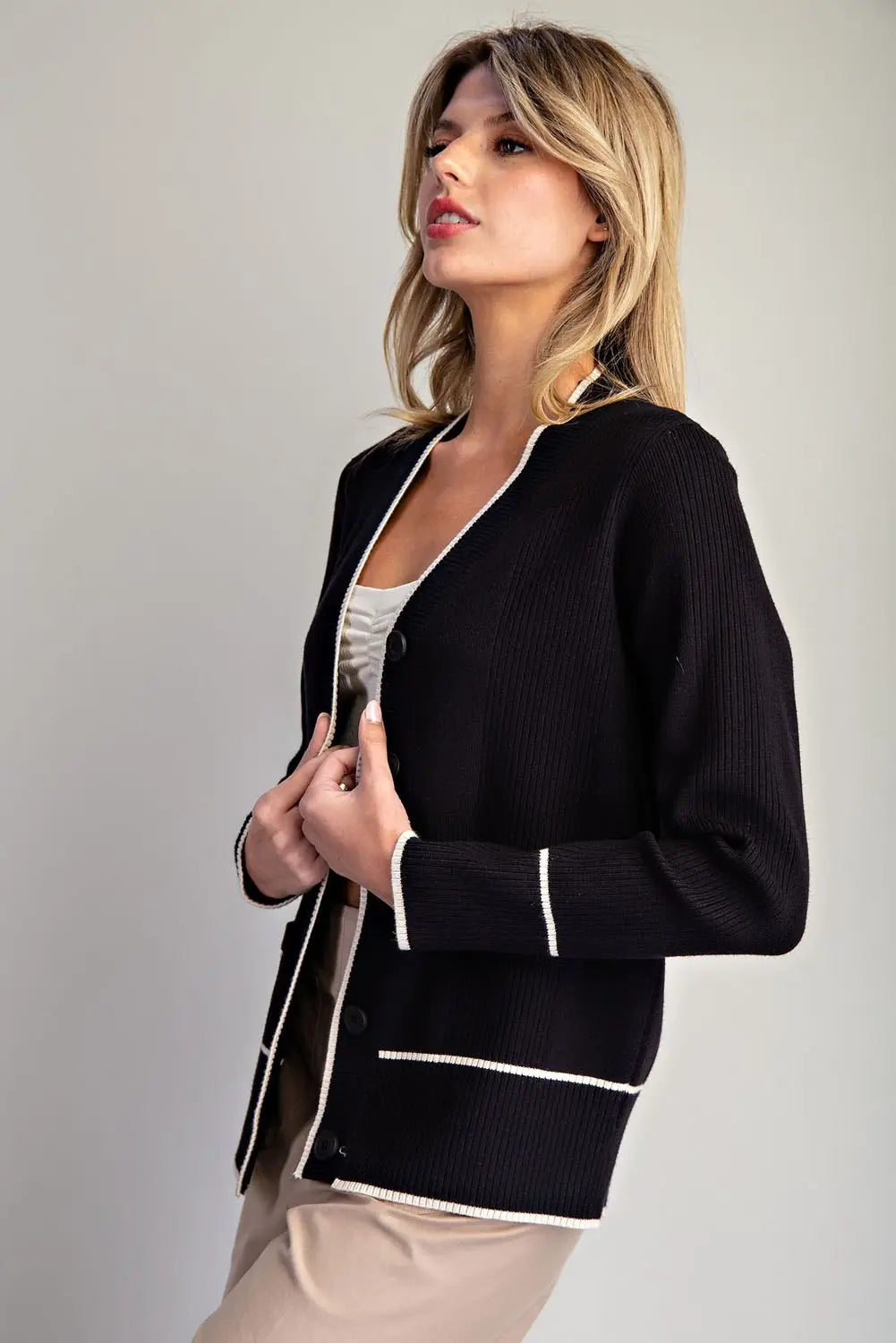 Contrast Trim Knit Cardigan | Black