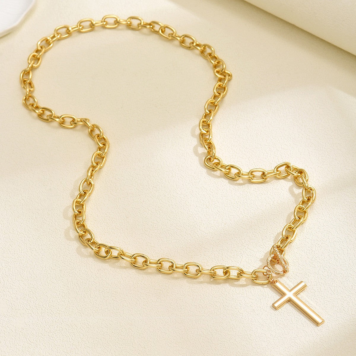 Puffy Cross Chunky Chain Statement Necklace | Gold