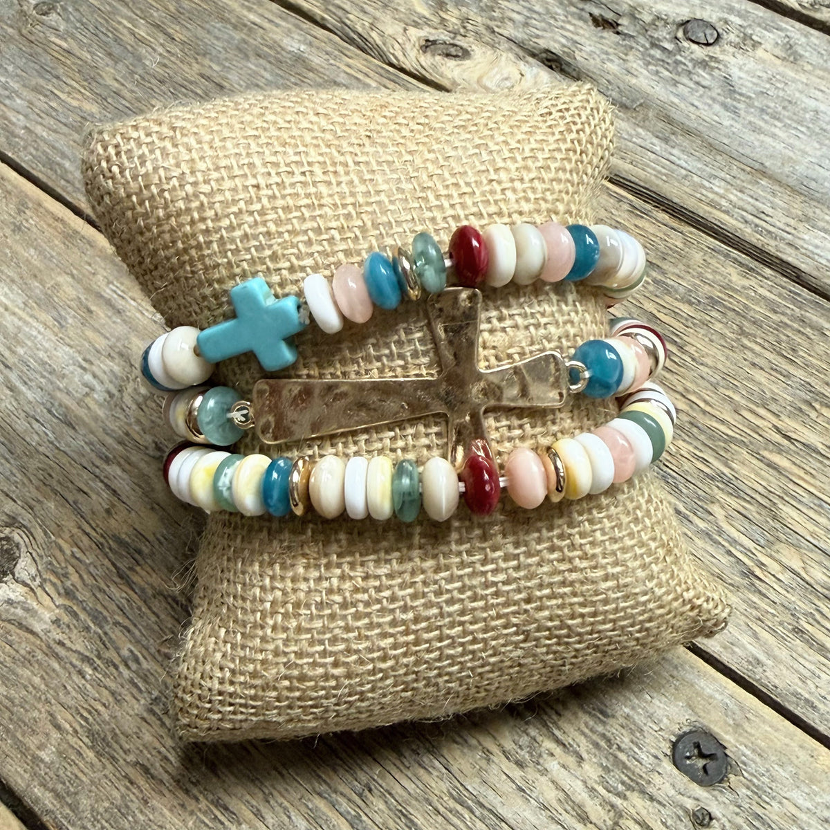 Beaded Hammered Cross Stretch Bracelet Set | Multi/Gold