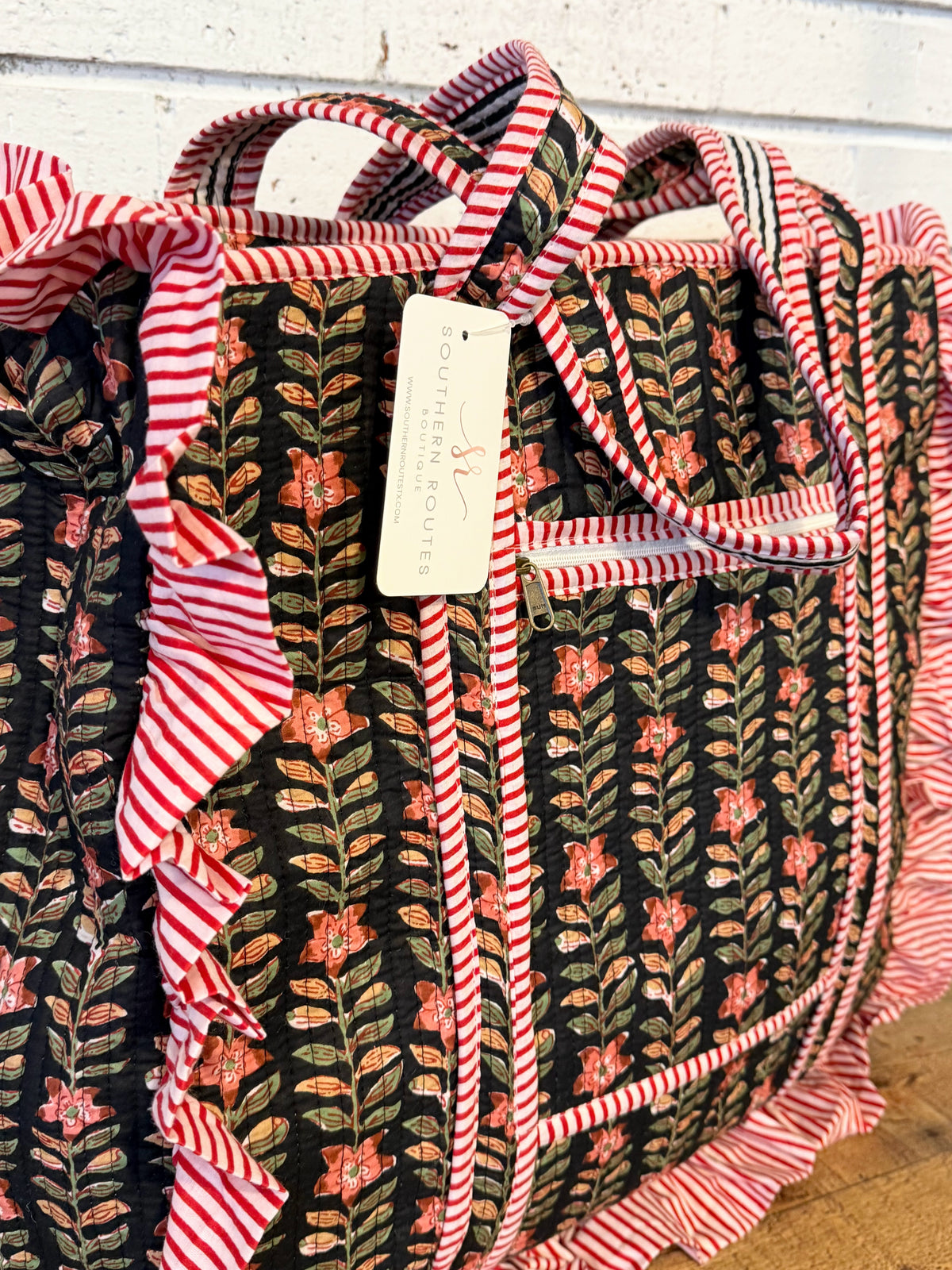 Ruffle Edge Quilted Mix Fabric Zip Tote Bag | Black Mix