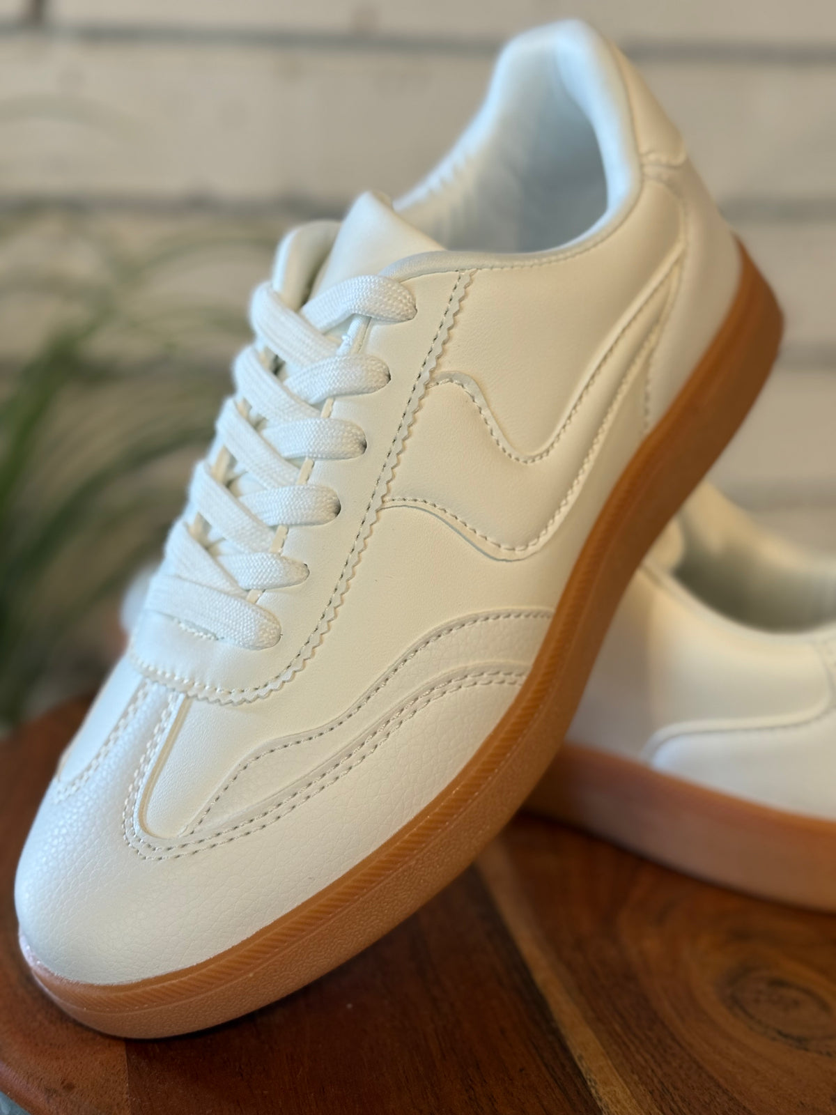 Modern Lifestyle Sneaker | White