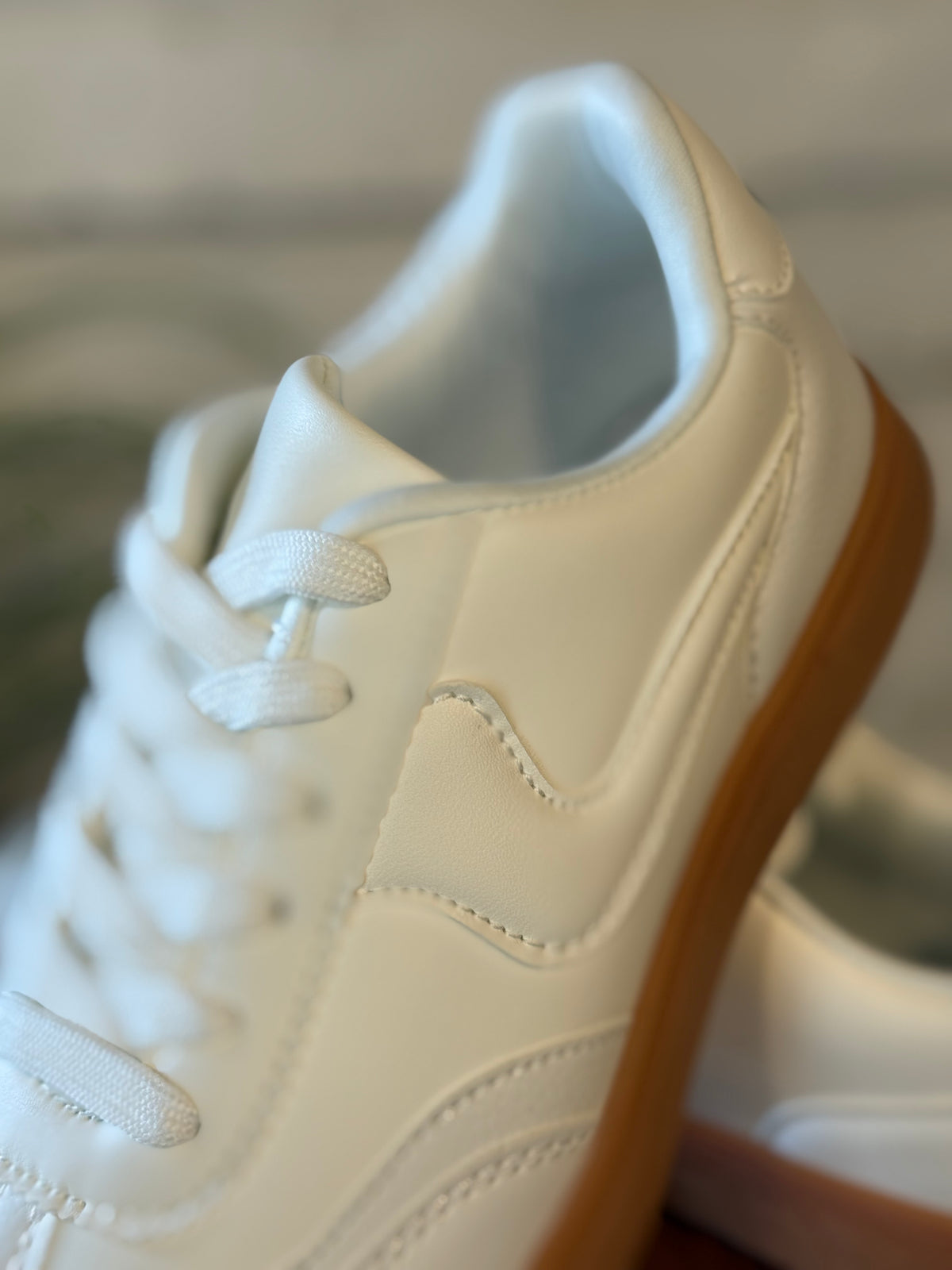 Modern Lifestyle Sneaker | White