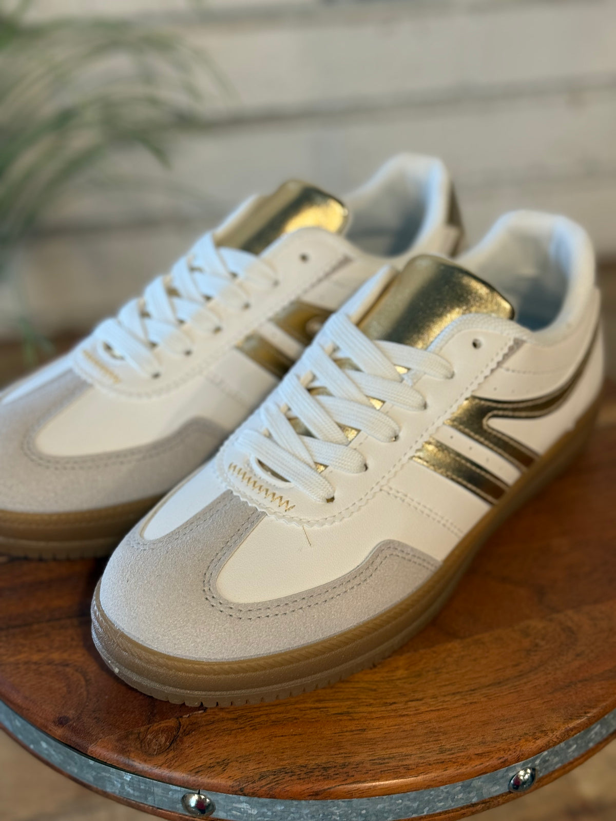 Stripe Lifestyle Sneaker | Gold