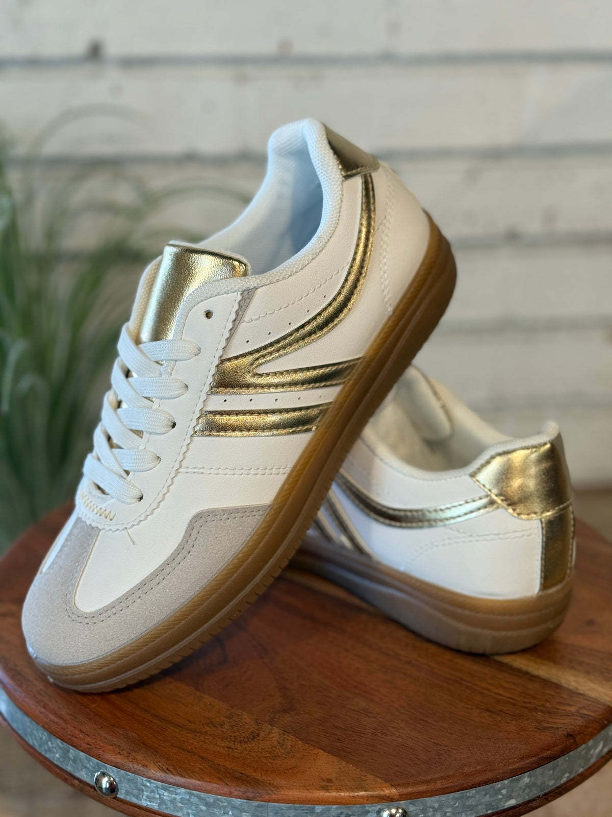 Stripe Lifestyle Sneaker | Gold