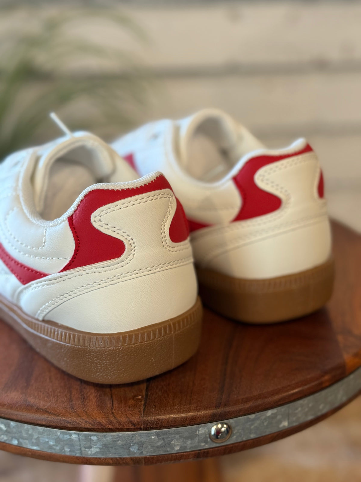 Stripe Lifestyle Sneaker | Red