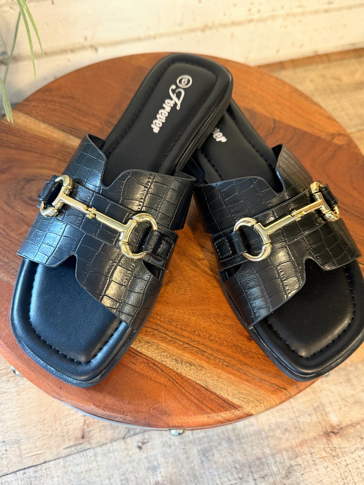 Luxe Croc Horsebit Slide Sandal | Black