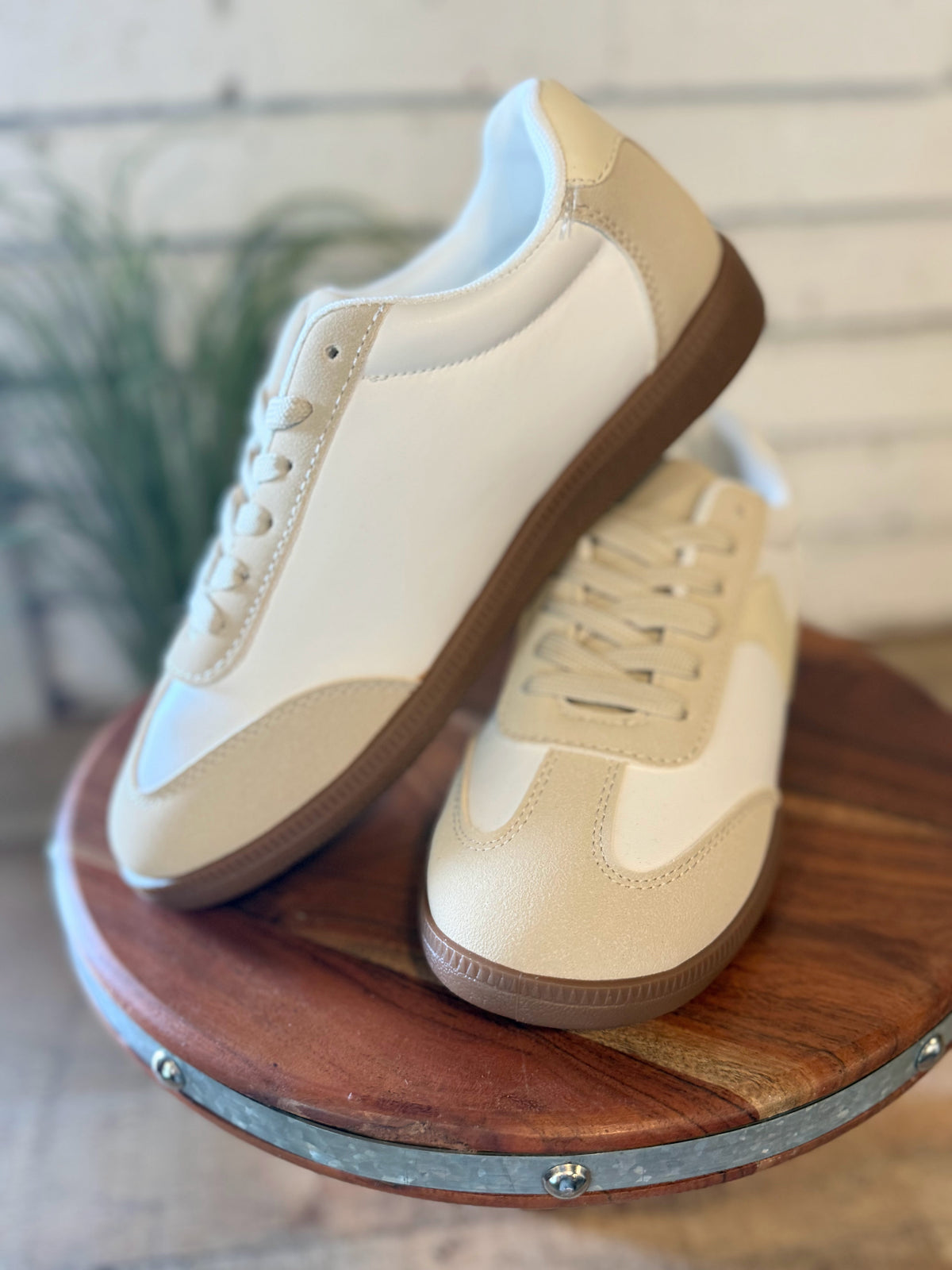 Outwoods Lifestyle Sneaker | Ivory