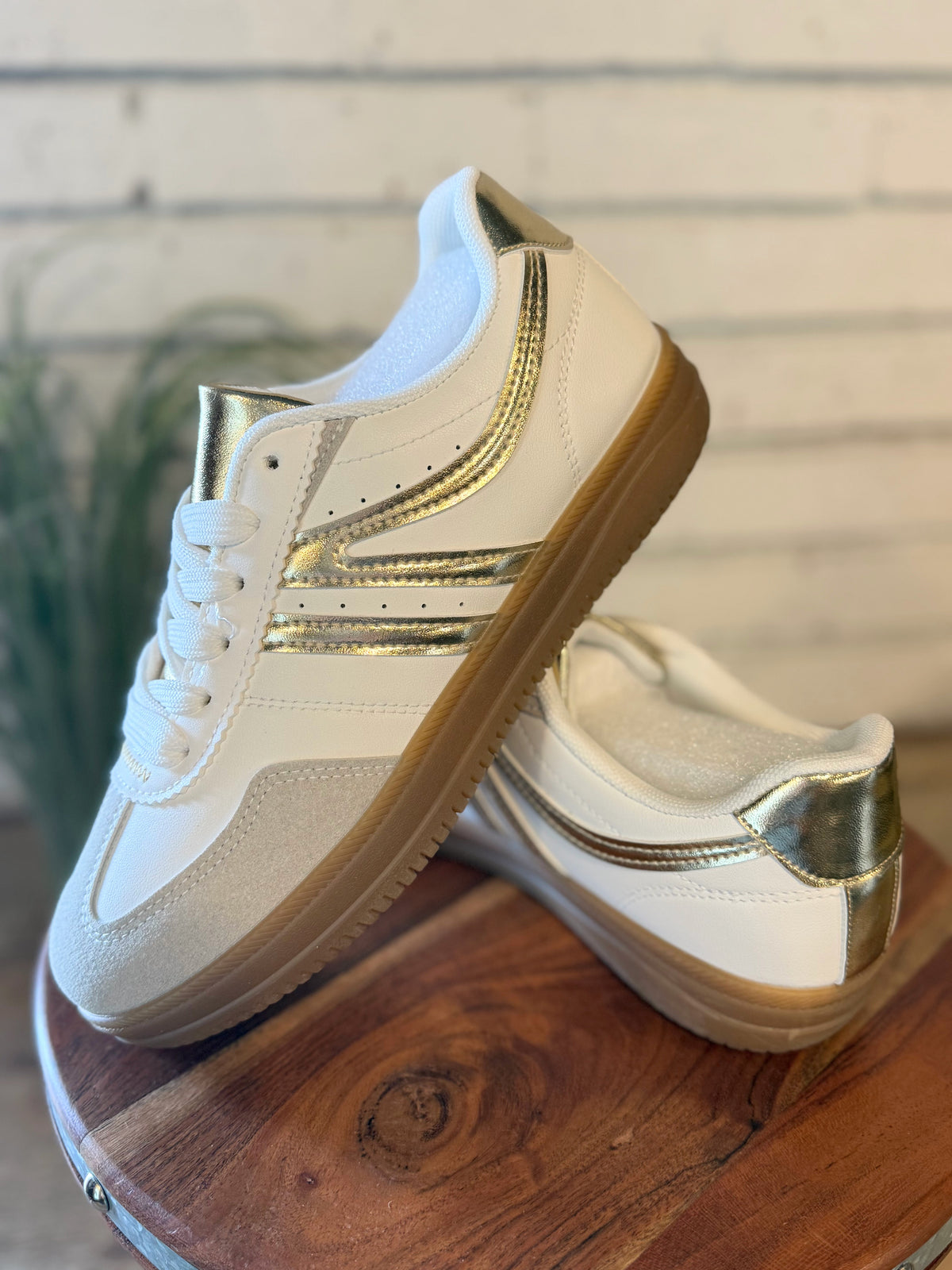 Stripe Lifestyle Sneaker | Gold