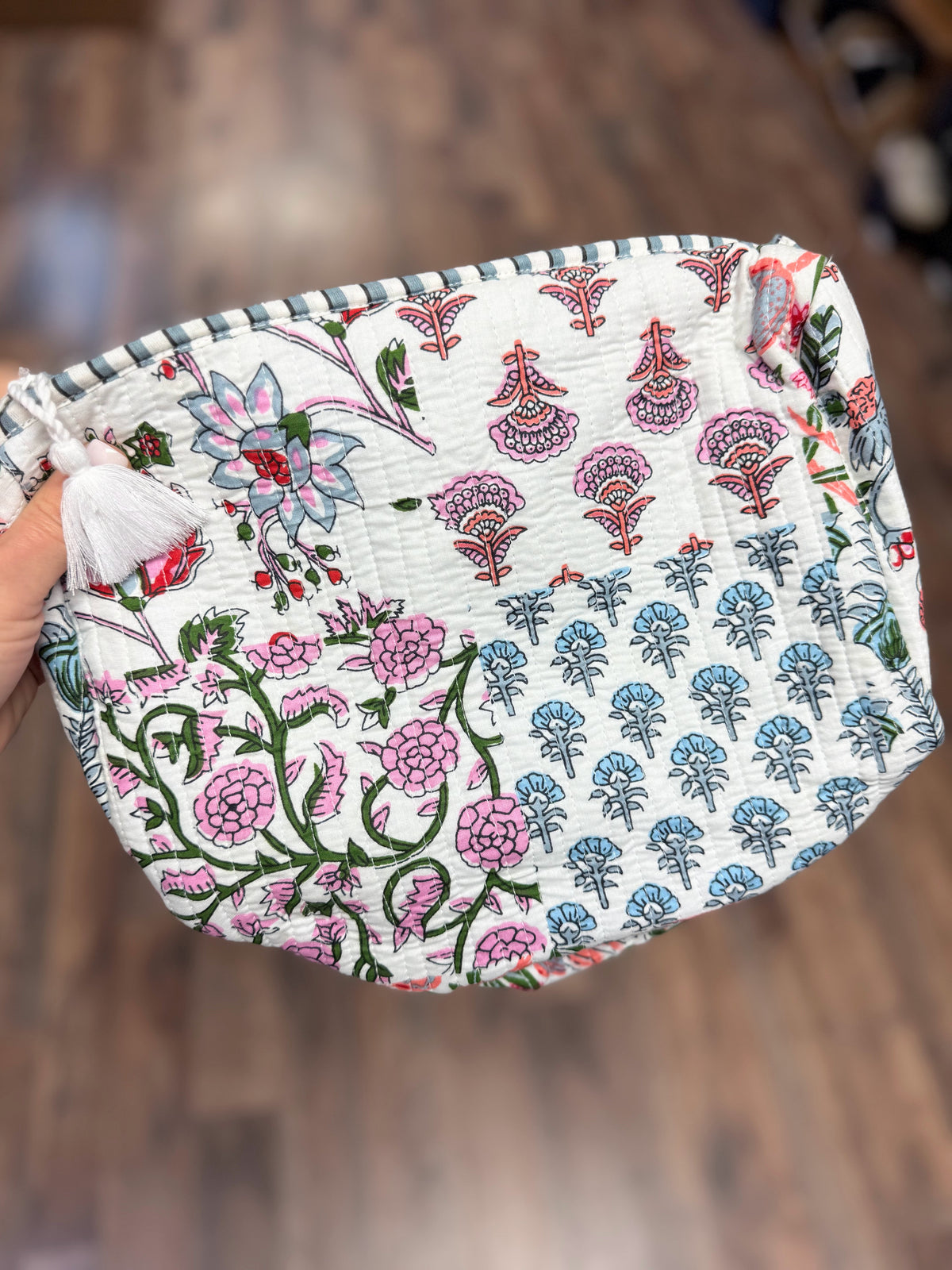 Large Quilted Mix Fabric Zip Cosmetic Bag | Ivory Mix