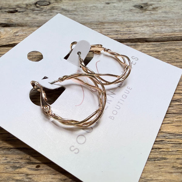 Twisted Hoop Earrings | Gold