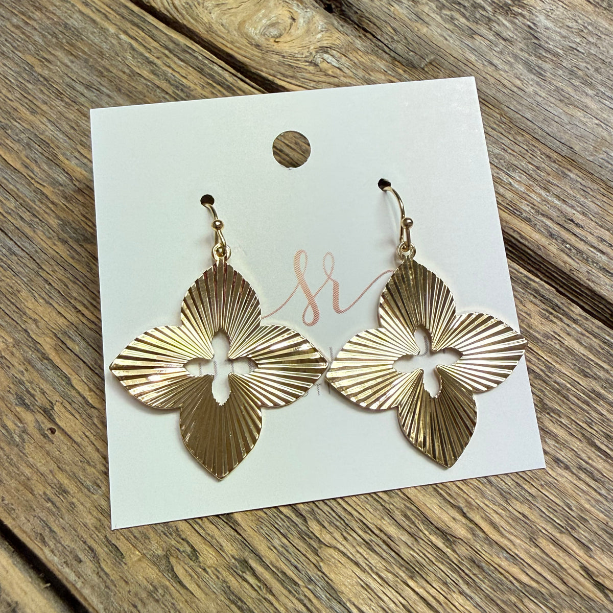Textured Filigree Earrings | Gold