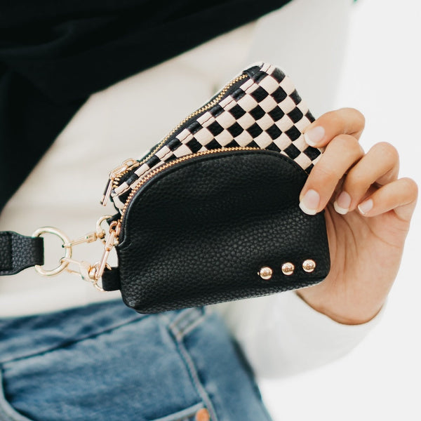 Wanderlust Woven Dual Pouch Wristlet | Checkered Black