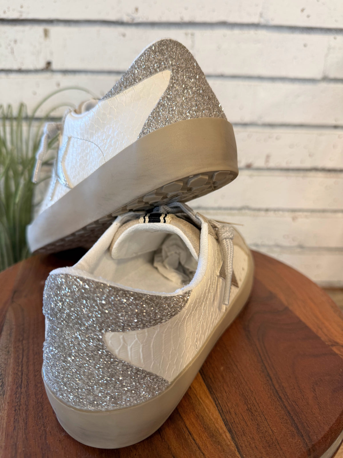 Shu Shop Paula Sneaker | Bone Snake