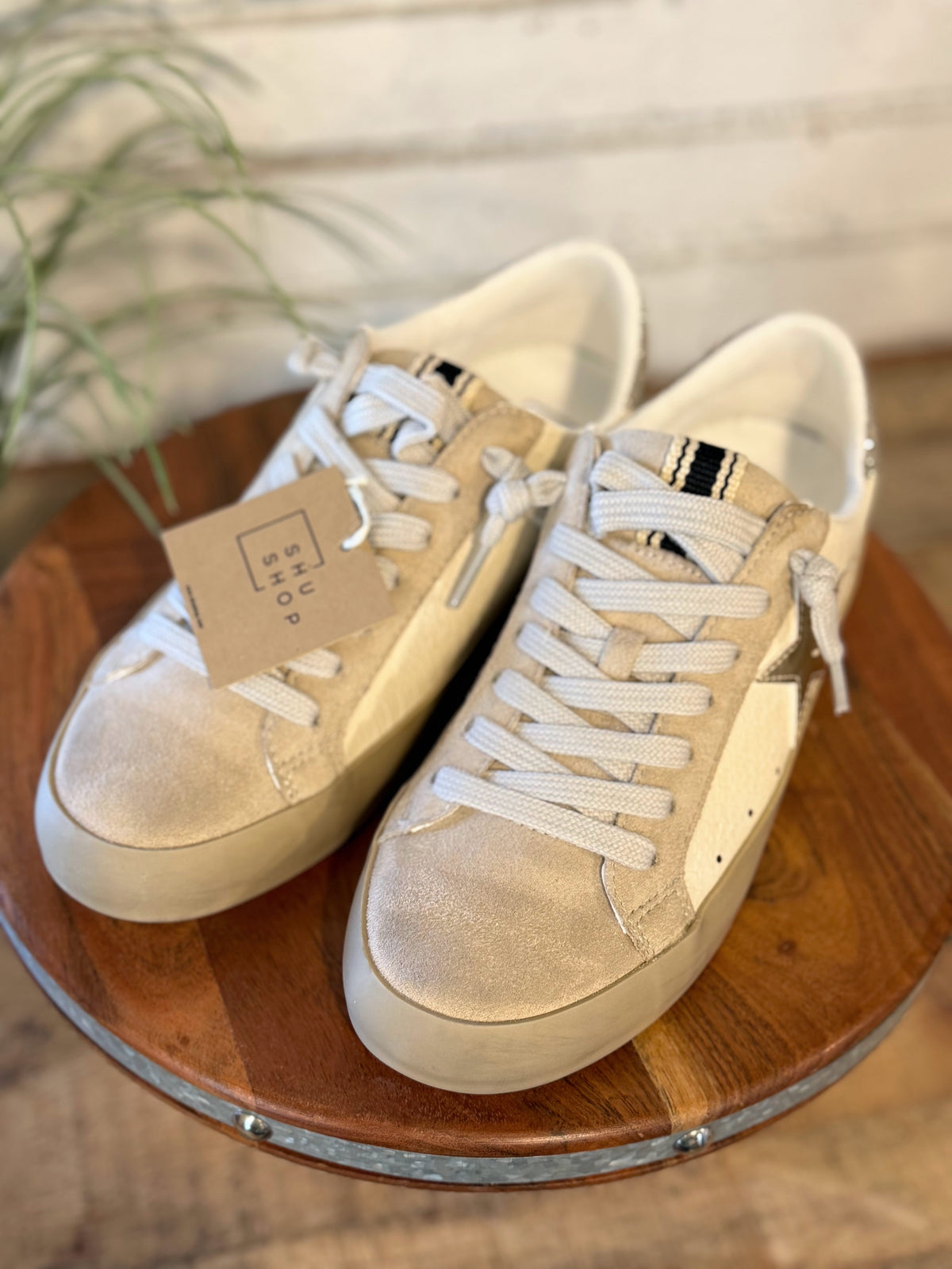 Shu Shop Paula Sneaker | Bone Snake