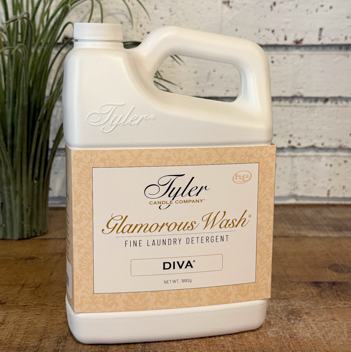 DIVA Glamorous Wash | Net Wt. 1892g