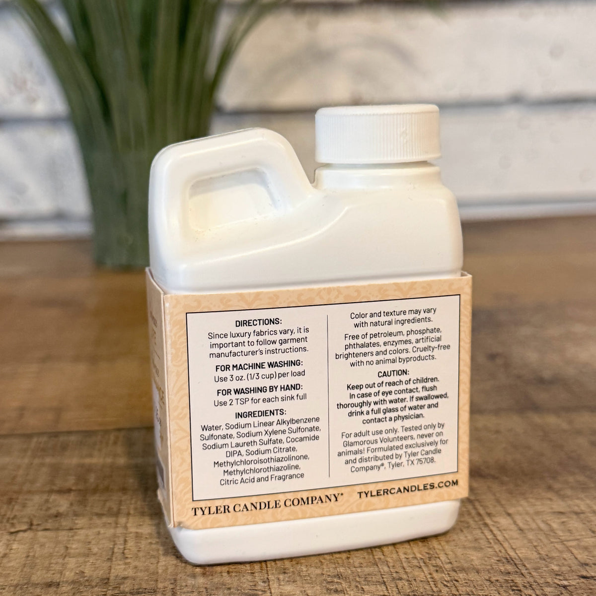 HIGH MAINTENANCE Glamorous Wash | Net Wt. 112g