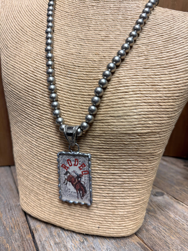 Rodeo Vintage Pendant Necklace | Silver