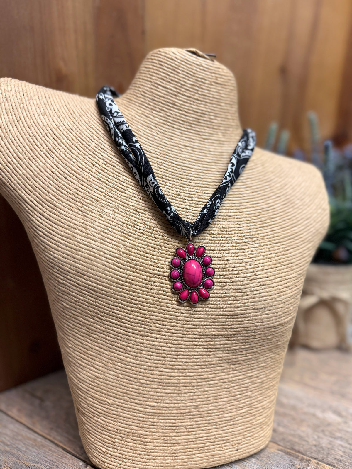 Fuchsia Charm Scarf Necklace | Black Paisley
