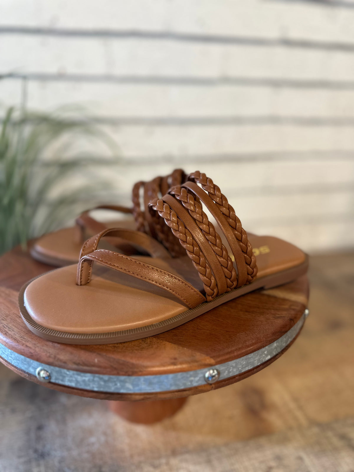 The Garrick Sandal | Cognac